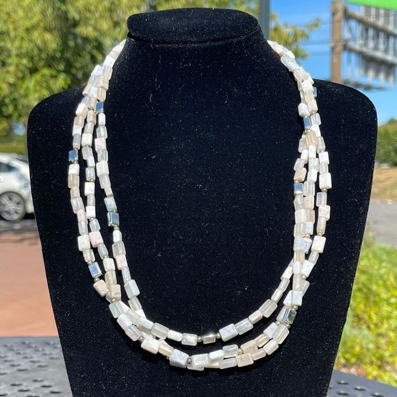 BOHEMIAN STATEMENT NECKLACE - Picture 1 of 10